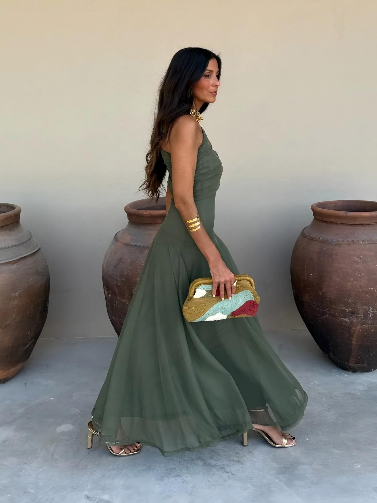 INÉS™ | VESTIDO LARGO DE MALLA ASIMÉTRICO
