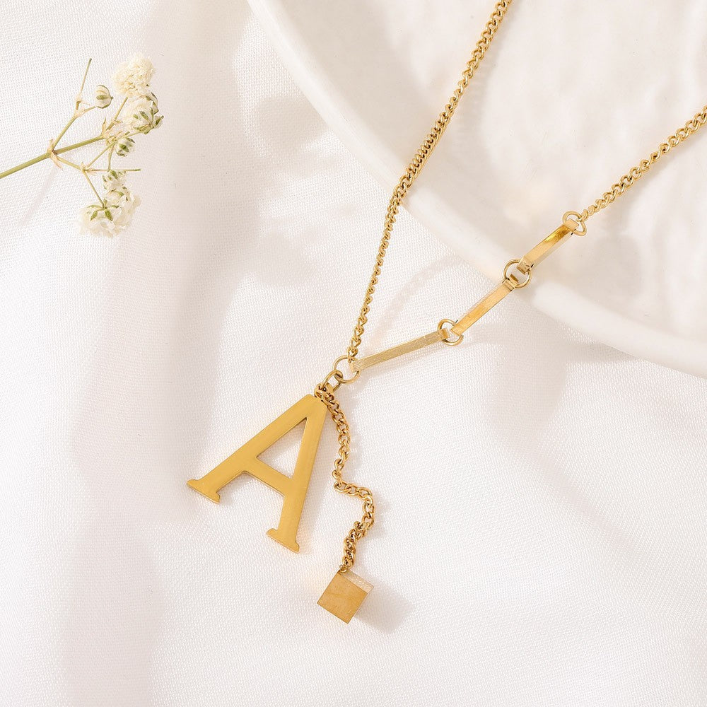 MILENA™ | COLLAR LETRA
